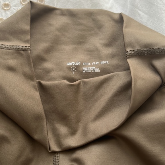 Aerie leggings size M chill play move - Picture 2 of 3